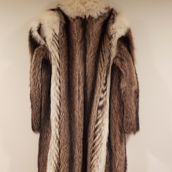 Harry Kirshner & Sons 90s NYC Fashion District Fur - Picture 11 of 14